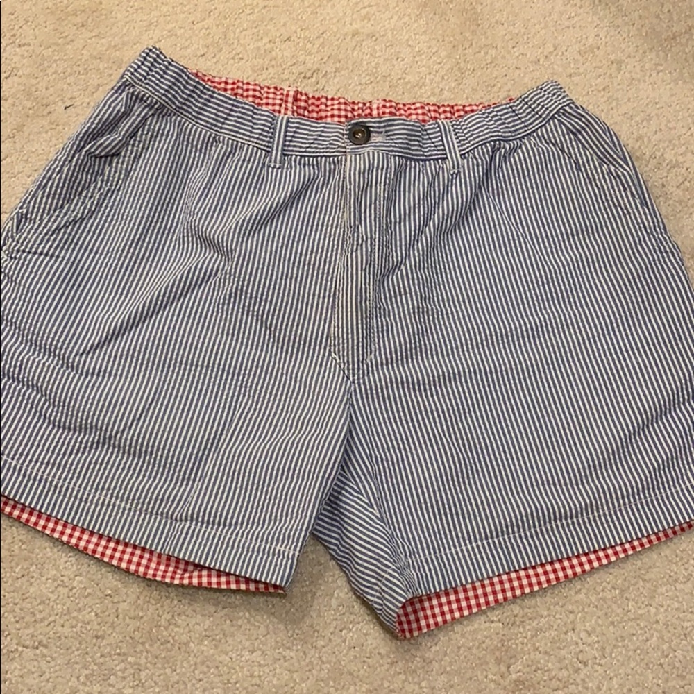 Chubbies seersucker/red checked REVERSIBLE!